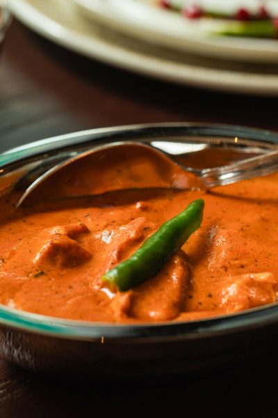 Restaurant Downtown Dubai Valentine's day romantic dining, celebrate love at Jamavar, candlelight dances across the dining room.